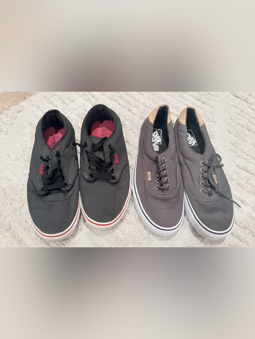 Vans Low-Top Sneakers in Black and Gray with Red Accents BUNDLE